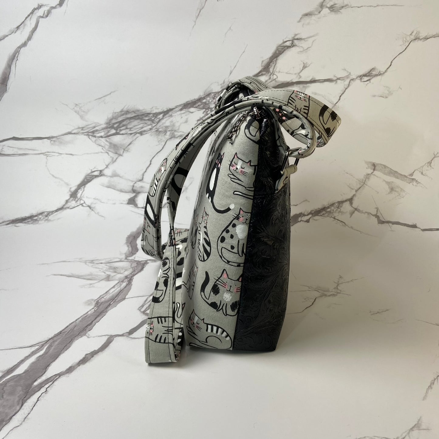 Gray Sketch Cats Crossbody Purse