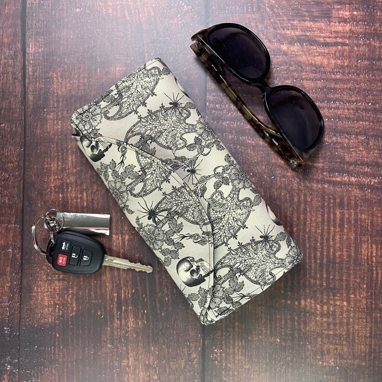 Skulls & Lace Folding Tote Bag
