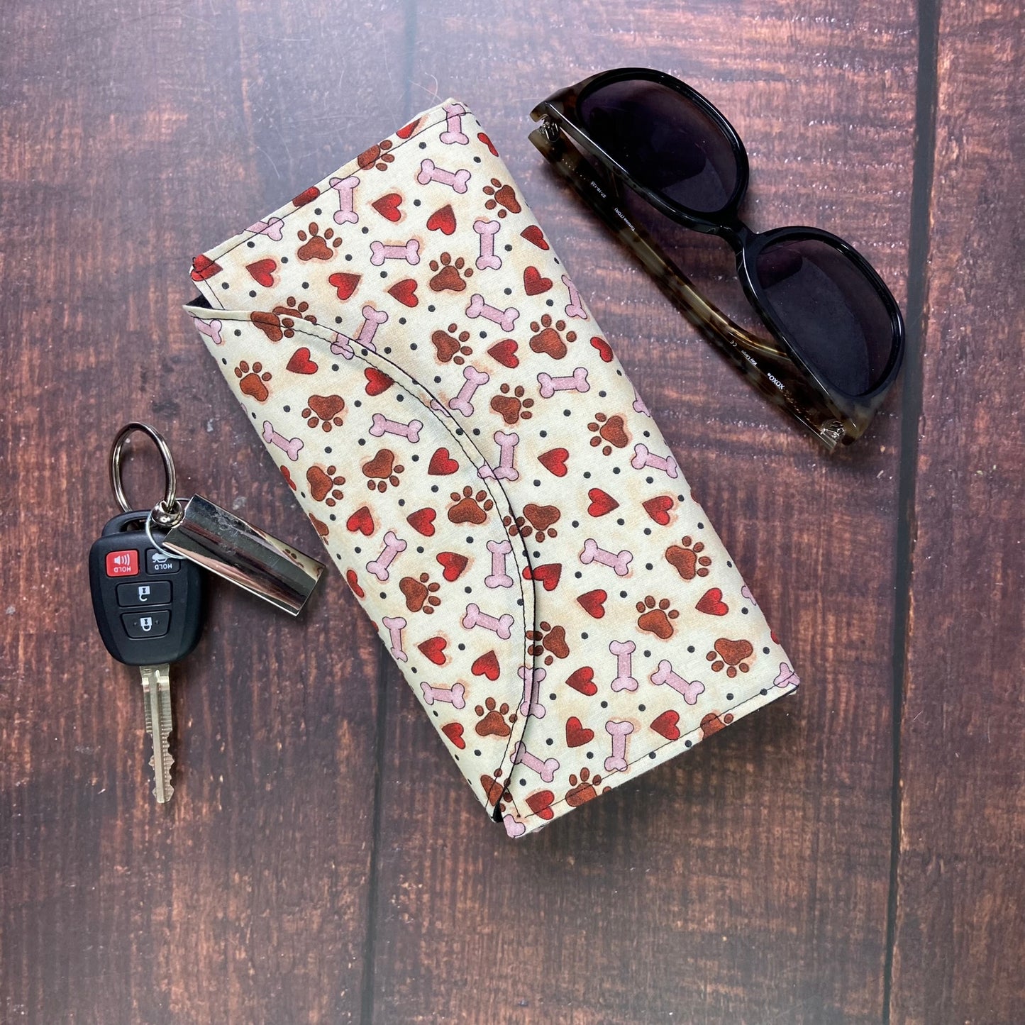 Bones & hearts folding bag
